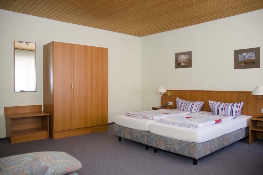 Zum Wikinger Hotel Nessmersiel Bilik gambar