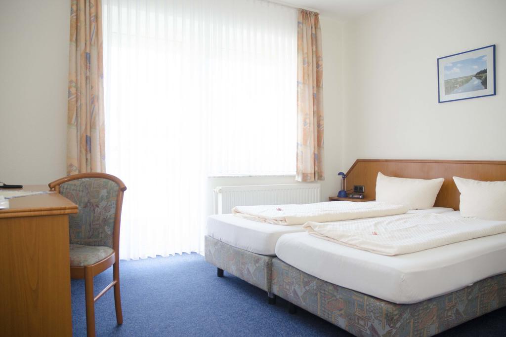 Zum Wikinger Hotel Nessmersiel Bilik gambar