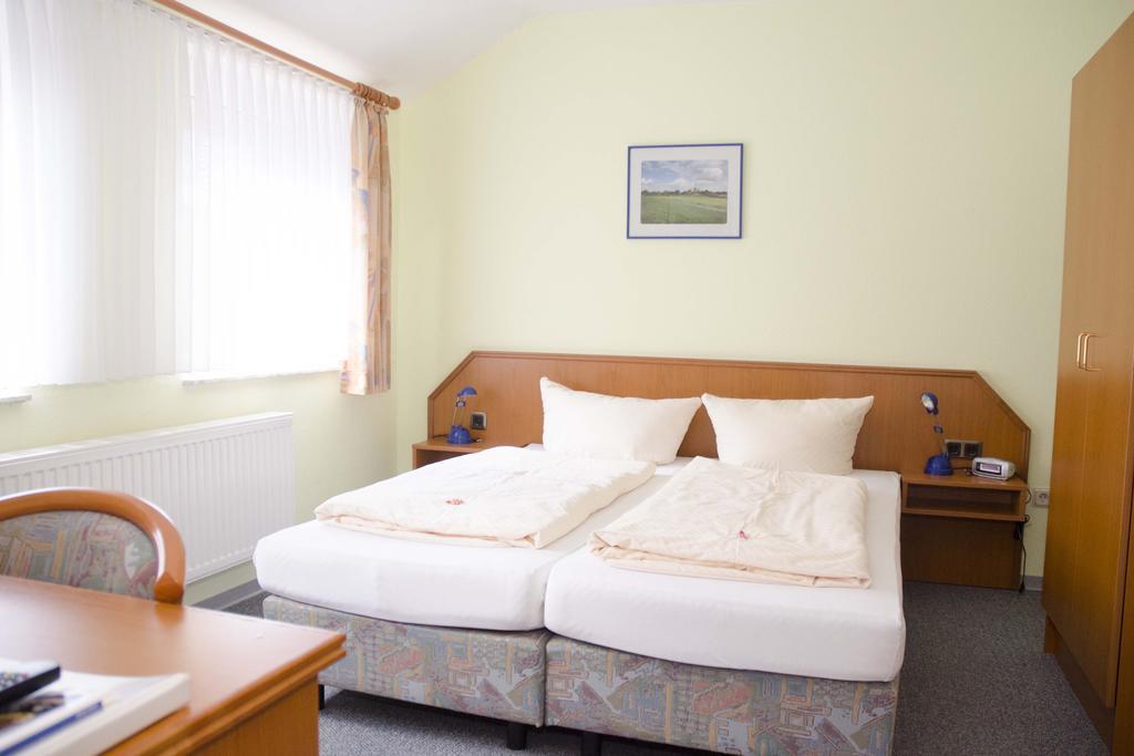 Zum Wikinger Hotel Nessmersiel Bilik gambar
